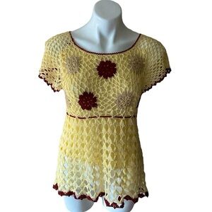 Handmade Women’s Crochet Short Sleeve Peplum Top in Butter Yellow Size Medium